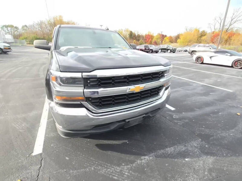 2016 Chevrolet Silverado 1500's photo
