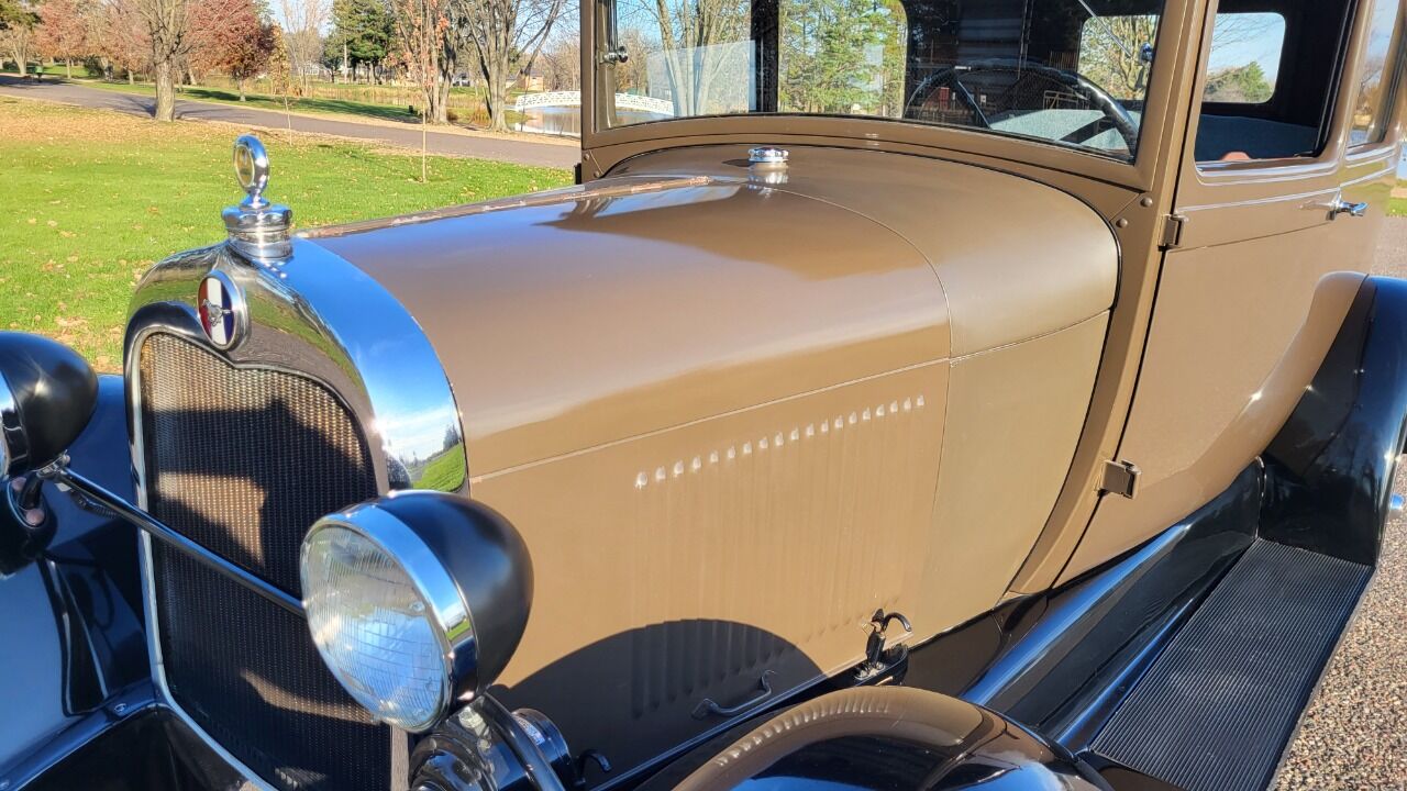 1929 Ford Model A 25