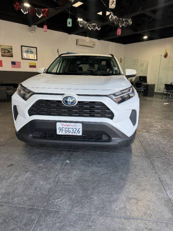 2023 Toyota RAV4 Hybrid XLE