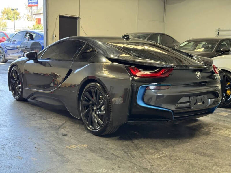 2015 BMW i8