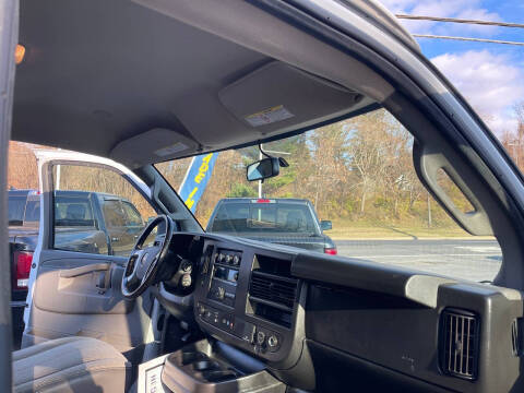 2019 GMC Savana 2500