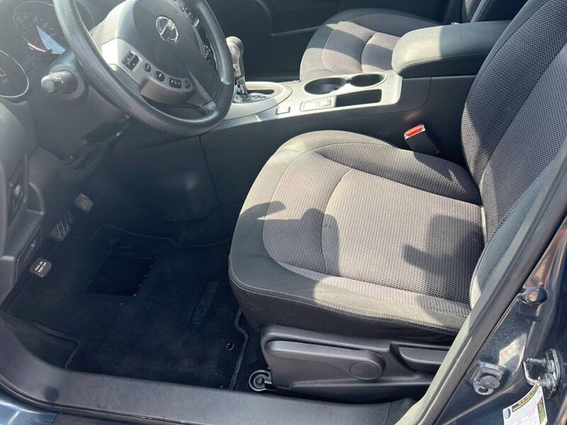 2012 Nissan Rogue SV