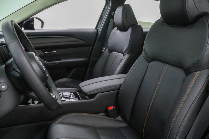 2025 Mazda CX-50 Hybrid Premium Plus