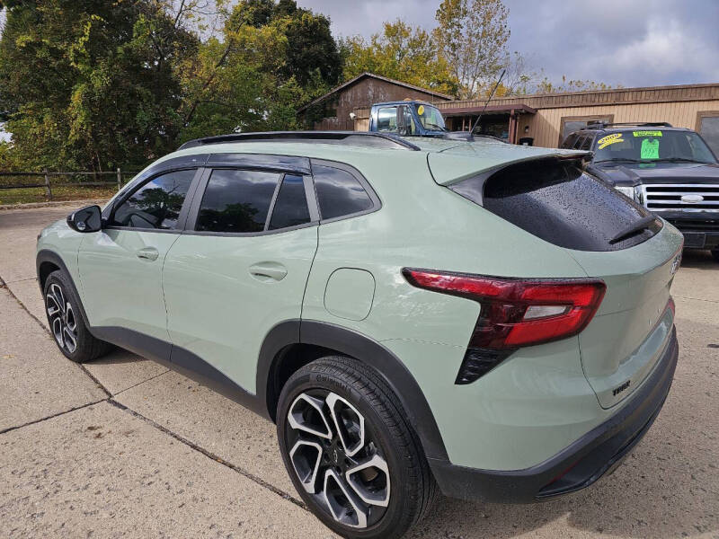 2024 Chevrolet Trax RS