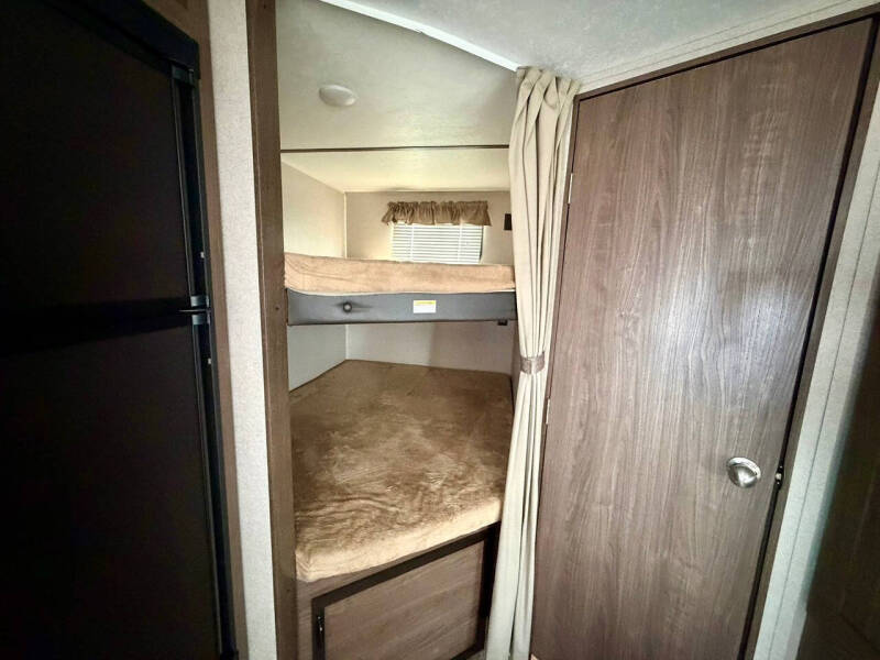 2019 Keystone RV Hideout