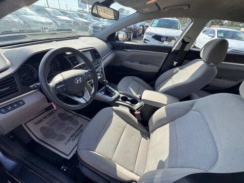 2019 Hyundai Elantra SEL