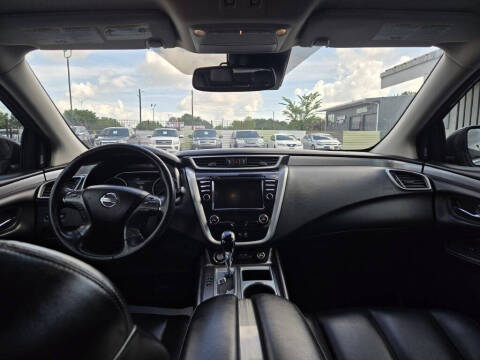 2020 Nissan Murano SV