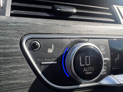 2017 Audi A4 2.0T quattro Premium Plus