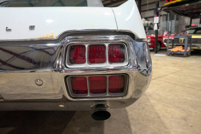 1972 Oldsmobile Cutlass Supreme