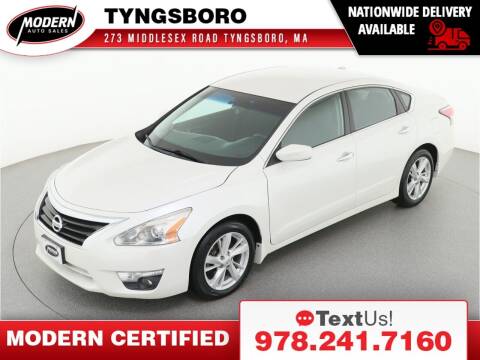 2015 Nissan Altima for sale at Modern Auto Sales in Tyngsboro MA