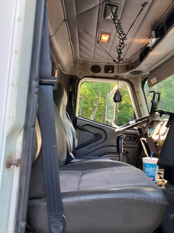 2002 International PayStar 5500i