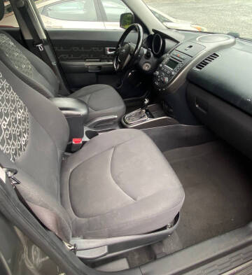 2013 Kia Soul +