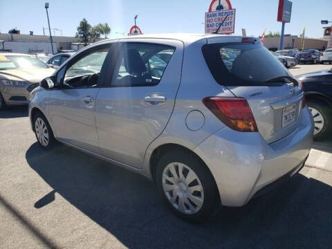 2015 Toyota Yaris 5-Door L
