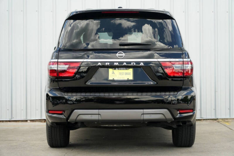 2023 Nissan Armada SV