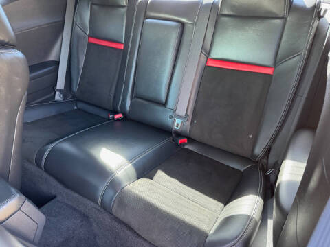 2014 Dodge Challenger SRT8 Core