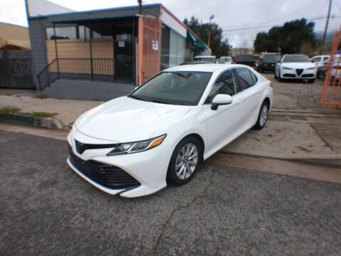 2020 Toyota Camry for sale at ARAX AUTO SALES in Tujunga CA
