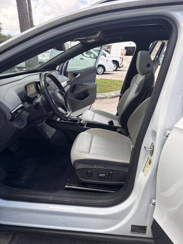 2021 Volkswagen ID.4 Pro S