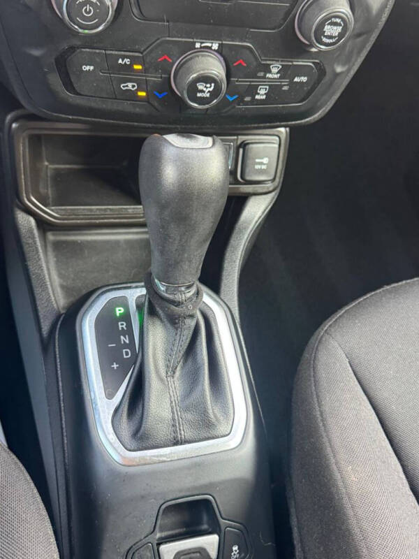 2019 Jeep Renegade Latitude