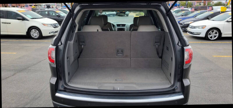 2017 GMC Acadia Limited