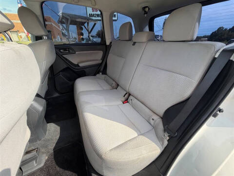 2017 Subaru Forester 2.5i