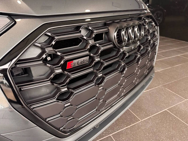 2024 Audi SQ5 3.0T quattro Premium Plus