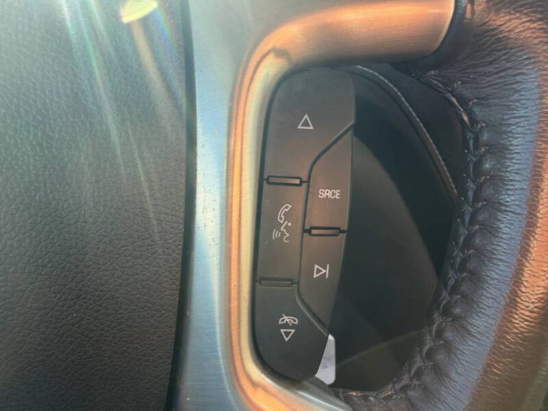 2016 GMC Acadia Denali