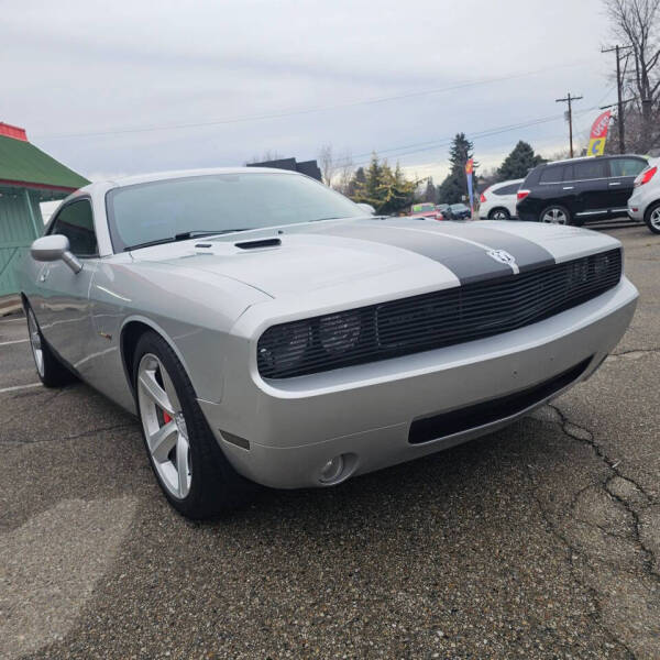 2009 Dodge Challenger SRT8