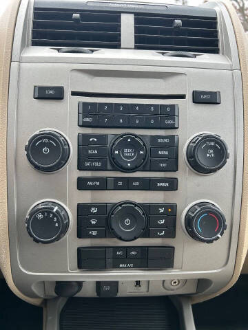 2011 Ford Escape XLT