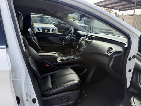 2022 Nissan Murano SL