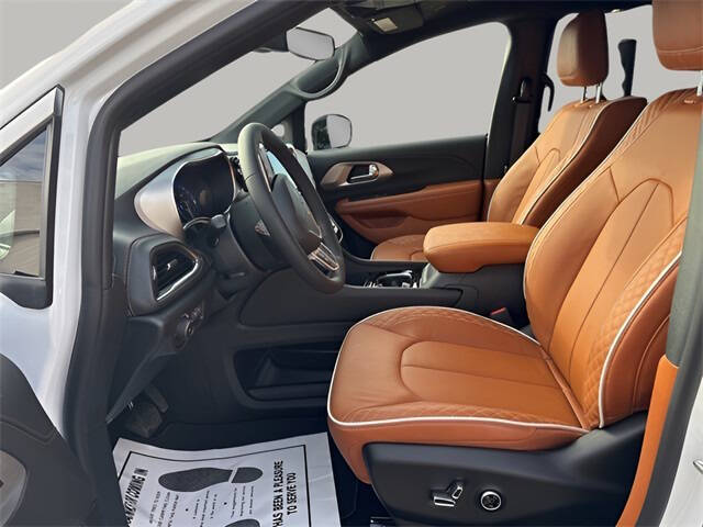 2026 Chrysler Pacifica Pinnacle