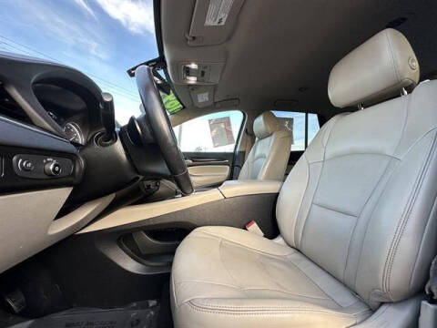 2020 Buick Enclave Essence