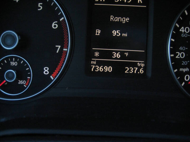 2015 Volkswagen Passat 1.8T SE