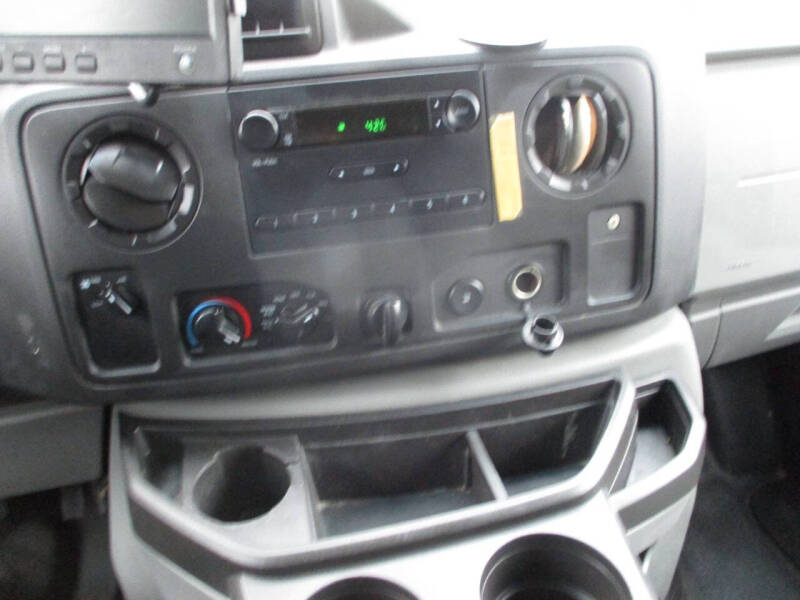 2014 Ford E-Series E-150