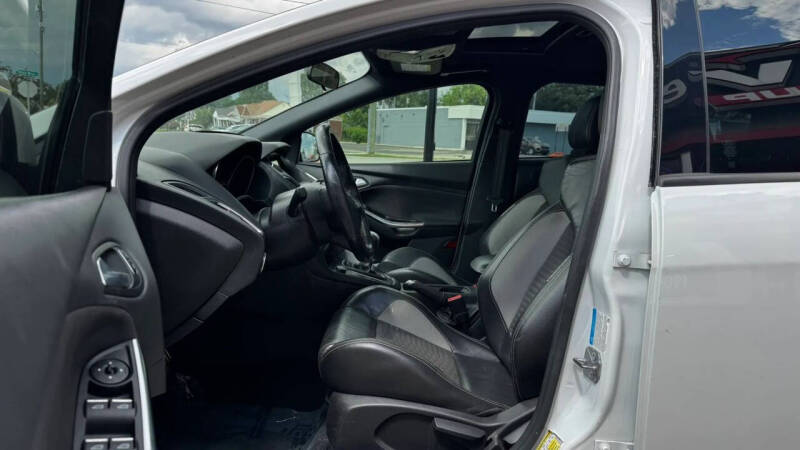 2018 Ford Focus ST
