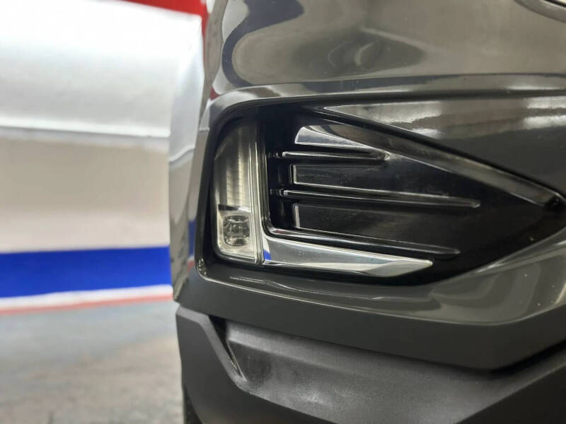 2021 Ford Edge