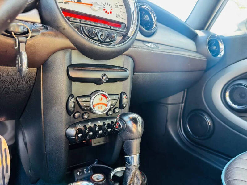 2013 MINI Convertible Cooper S