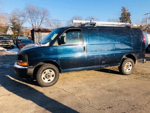 2011 GMC Savana Cargo for sale at Midland Commercial. Chicago Cargo Vans & Truck in Bridgeview IL