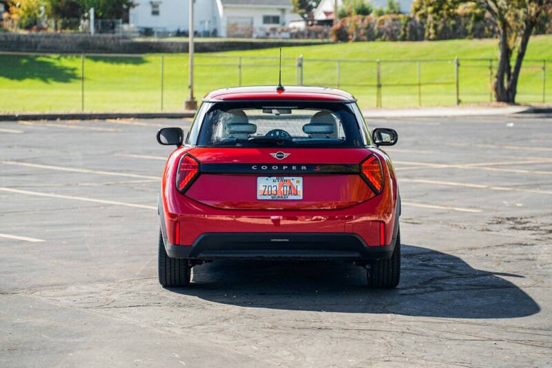 2025 MINI Hardtop 2 Door