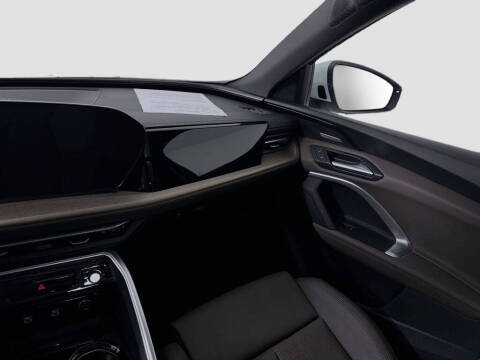 2025 Audi Q5 quattro Premium Plus TFSI