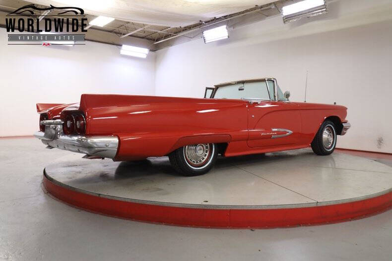 1959 Ford Thunderbird