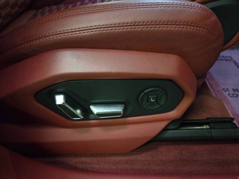 2020 Lamborghini Urus