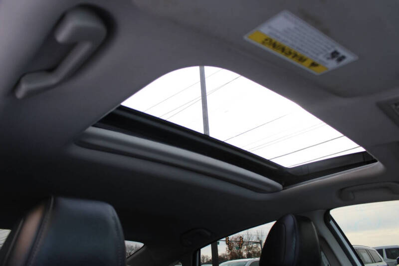 2019 Honda Insight Touring