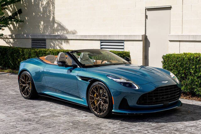 2026 Aston Martin DB12 Volante
