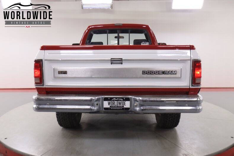 1990 Dodge RAM 150