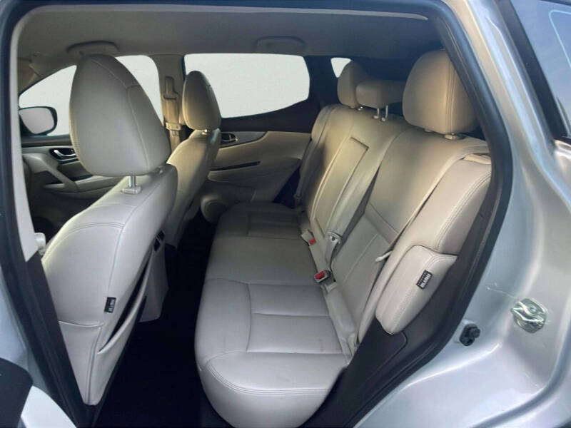 2020 Nissan Rogue Sport SL