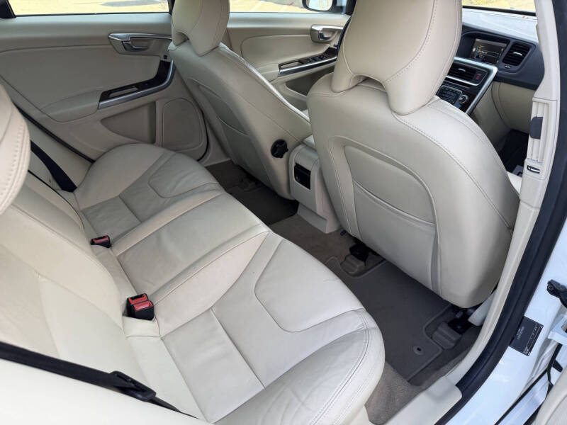 2013 Volvo S60 T5 Premier