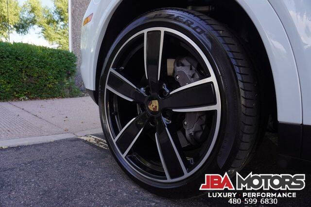2023 Porsche Cayenne
