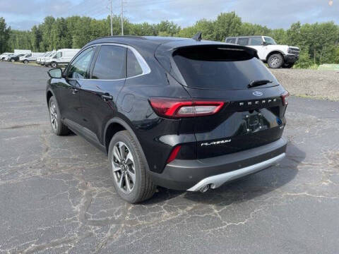 2024 Ford Escape Hybrid Platinum