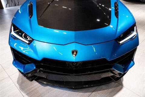 2023 Lamborghini Urus Performante