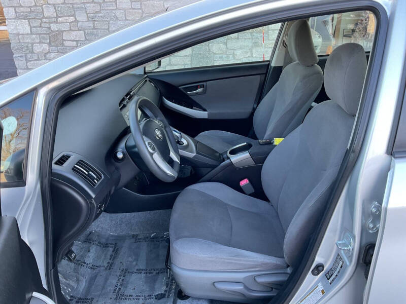 2012 Toyota Prius Two